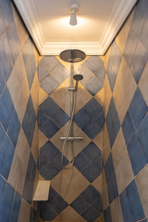 דירות סביליה Champion Duplex Terrace And Garage Old Town 6 Pax מראה חיצוני תמונה