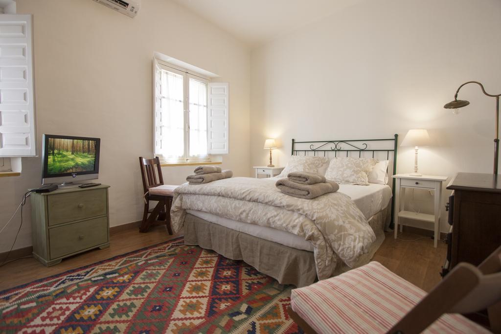 דירות סביליה Champion Duplex Terrace And Garage Old Town 6 Pax מראה חיצוני תמונה