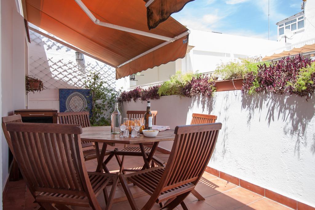 דירות סביליה Champion Duplex Terrace And Garage Old Town 6 Pax מראה חיצוני תמונה